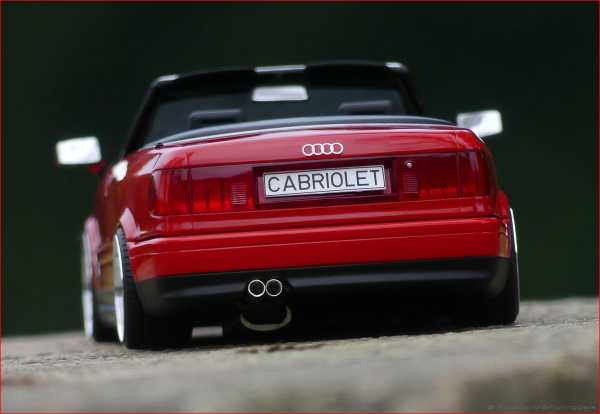1:18 Audi 80 Typ89 Cabrio 2.3 Rot - Bj.91 erste Version + OVP